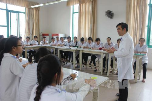Chuyện về Viện sĩ đầu tiên của Việt Nam được vinh danh tại Viện Hàn lâm Y học quốc gia Pháp ảnh 1